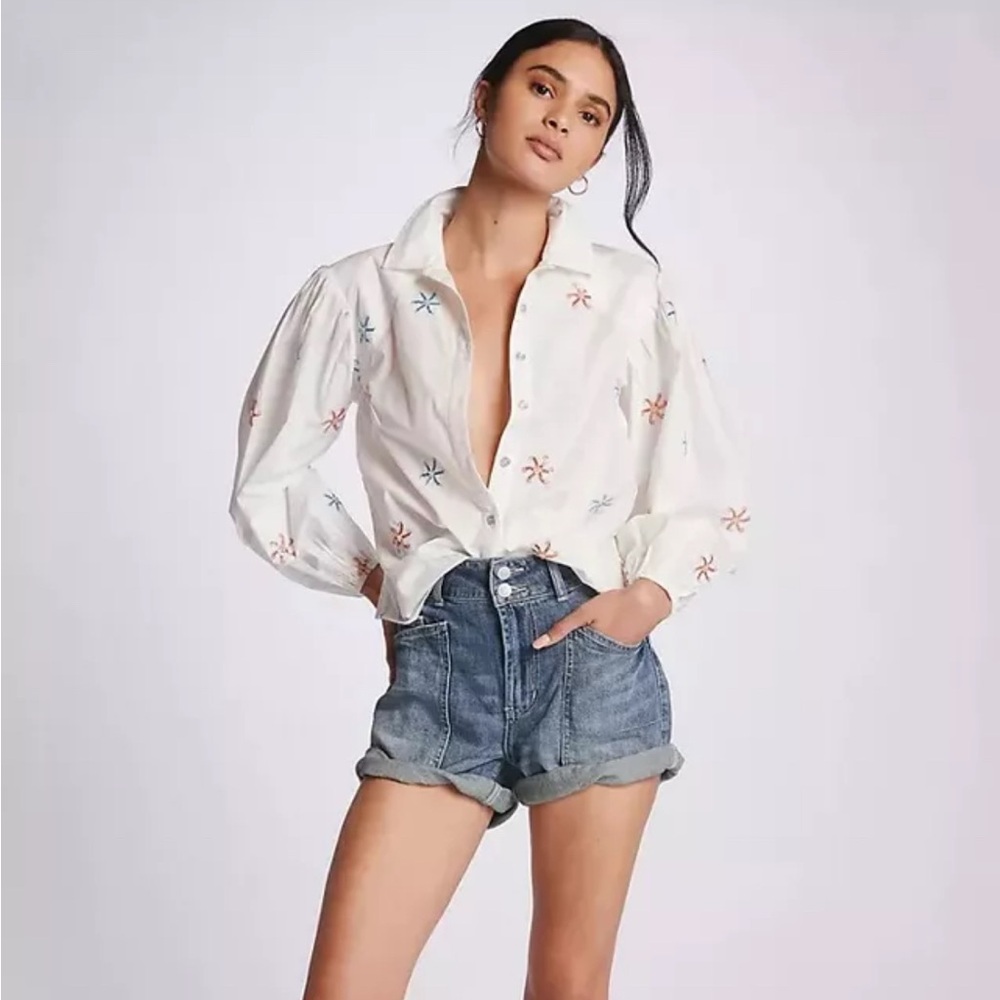 Anthropologie NEW  Maeve Embroidered Buttondown size MP white top blouse shirt
